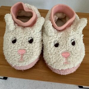 COPY - L.L.Bean Toddler Size 3/4 Animal Paws Slippers. White & Pink Bunny!